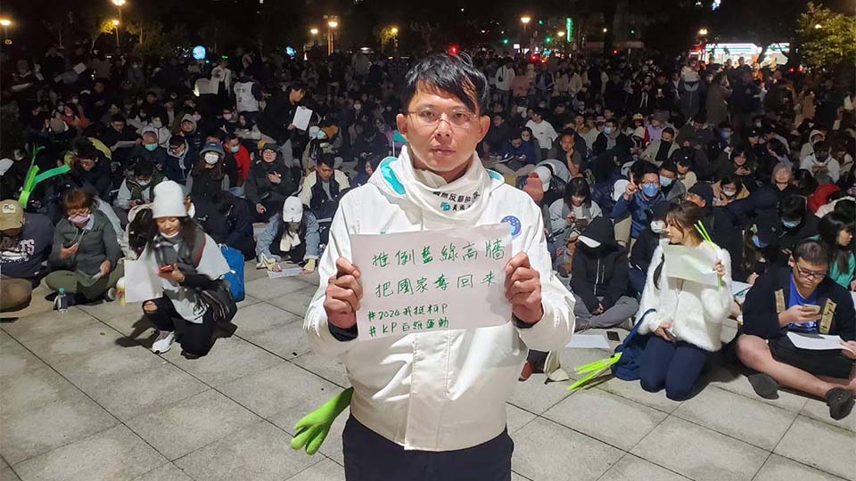 農業部不願給進口資料 黃國昌:納稅採購的雞蛋,是國家機密嗎?