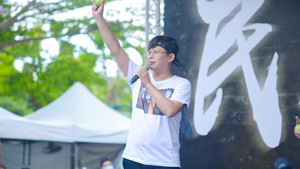 黃國昌槓上賴瑞隆 嗆「當幾屆立委還裝不懂?」