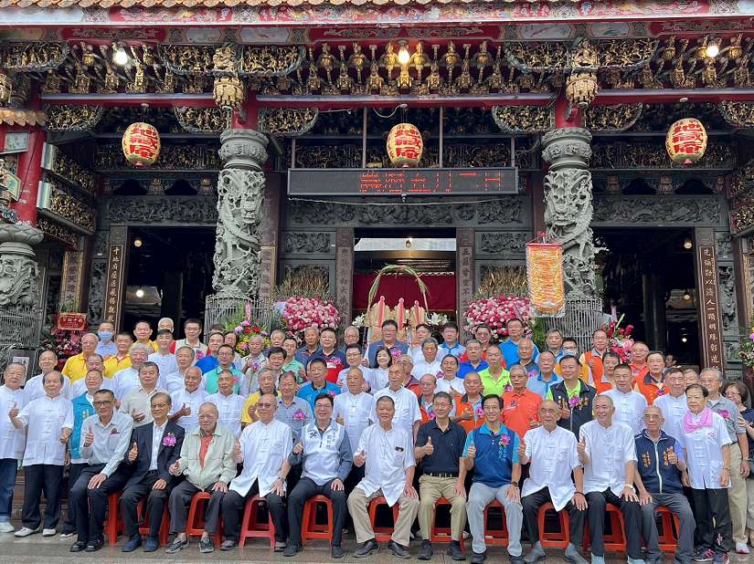 新莊地藏庵文武大眾爺祭典 劉和然祈求市民平安健康