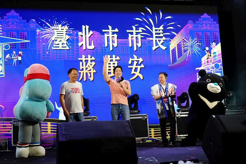2024大稻埕夏日節壓軸場! 近5000發煙火綻放480秒 逾13萬人次齊聚度七夕