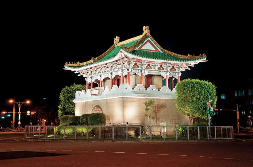 踏尋古城門,老店家,穿梭臺北舊時光! 「台北城門小旅行」即日起至8月25日止開放報名~