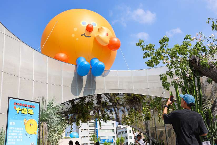 巨型萌獸出沒PARK2草悟廣場!台中國際動畫影展十週年 全新IP餅餅、涼涼吸人潮