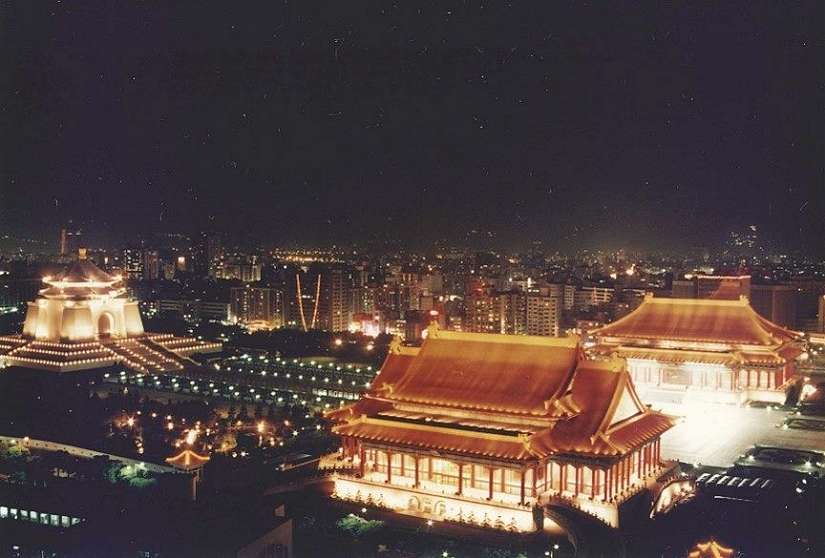 北市圖紀念指標!我們一起打卡過的中正紀念堂