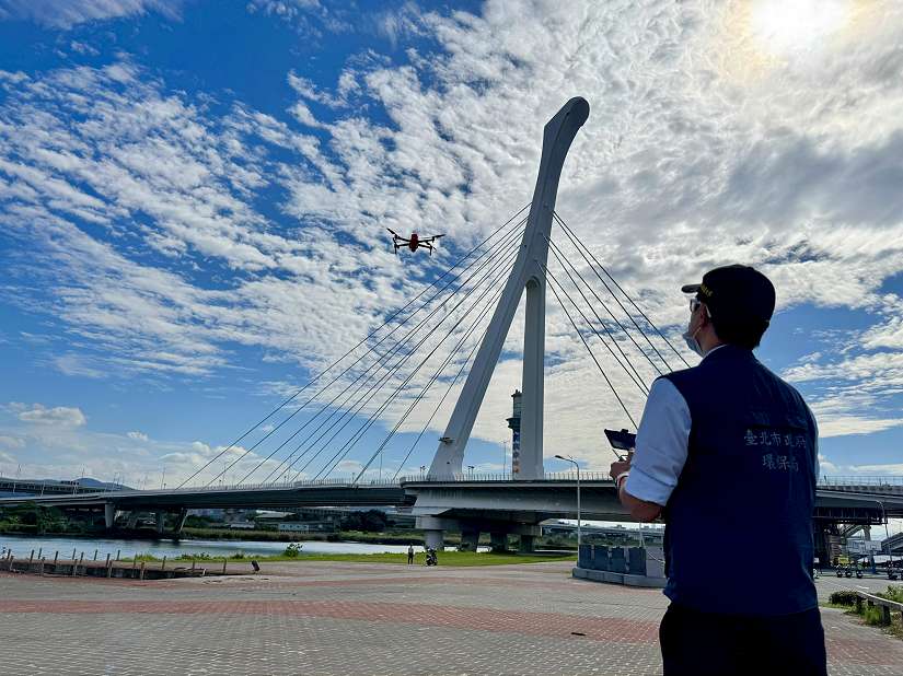 北市環保局科技執法 打擊關渡社子島露天燃燒 全力守護空氣品質
