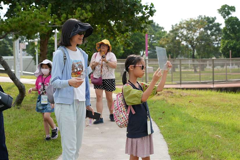 「草地上的美術課」開課了! 台中市立美術館邀民眾戶外體驗藝術