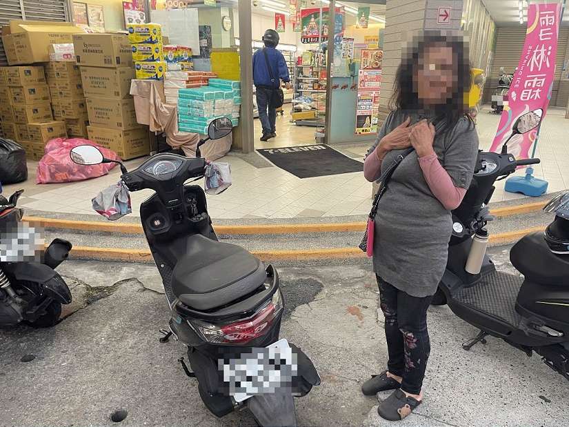 婦人逛街後遺忘機車停放位置長榮警積極協助尋回