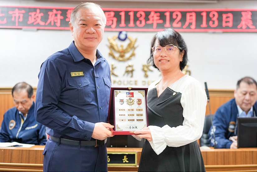 新北市警局會計室主任謝素幸榮調 警局同仁溫馨歡送情
