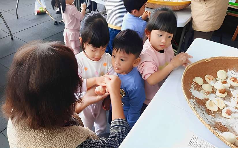 推動部落互助式教保服務中心,就近提供原鄉幼兒照顧服務