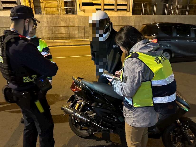中和警春節期間不打烊 守護民眾夜間交通秩序