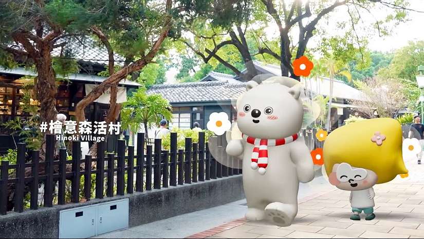 嘉義市新春人氣夯!文化路夜市成「大型暖暖包」 勇媽黃敏惠市長與大白熊帶路揪走春