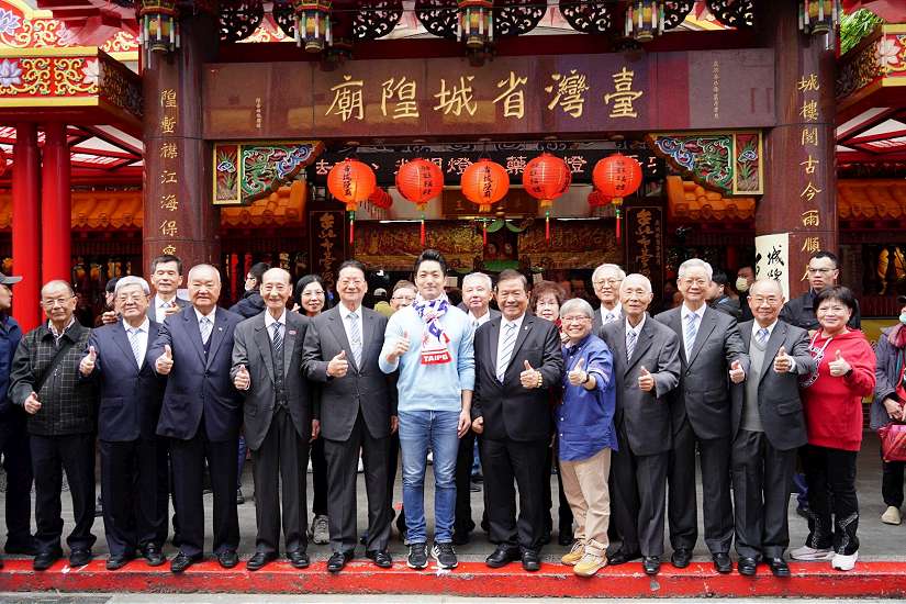 大年初三走春參拜 蔣萬安祈求北市平安順遂