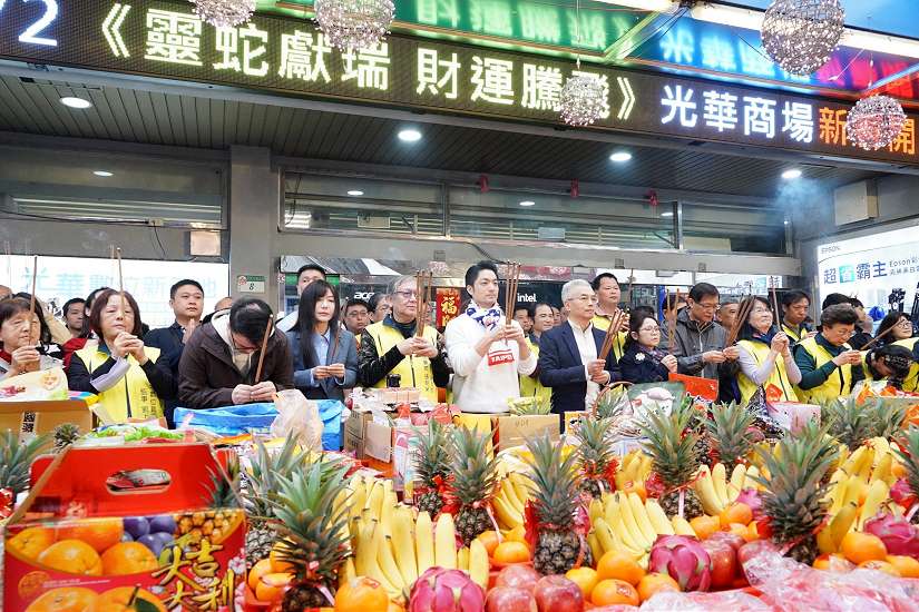 蔣萬安出席光華商場新春開工典禮 宣布4700萬升級設備 助商圈發展