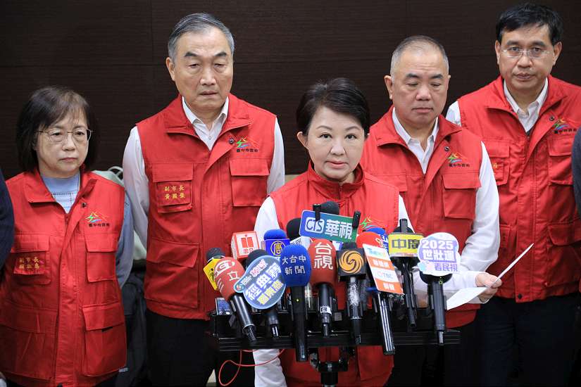 新光三越爆炸事件釀重大死傷 盧市長下令啟動三大專案:全面公安稽查、心理諮詢關懷服務、協助受害者求償