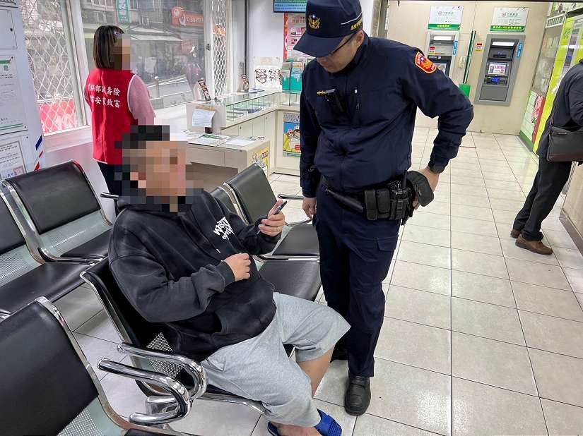 金融機構與警聯手 攔阻免成人頭戶