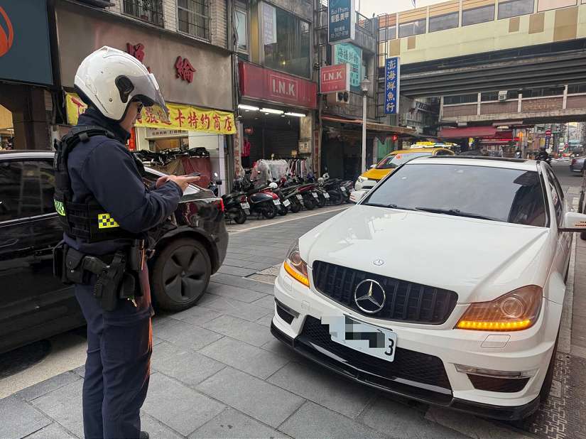 新「路暢專案」上路 警加強交通秩序整理
