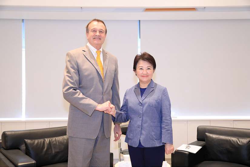 奧地利商務代表辦事處商務代表歐賀曼拜會 盧市長期盼深化經貿、綠能合作