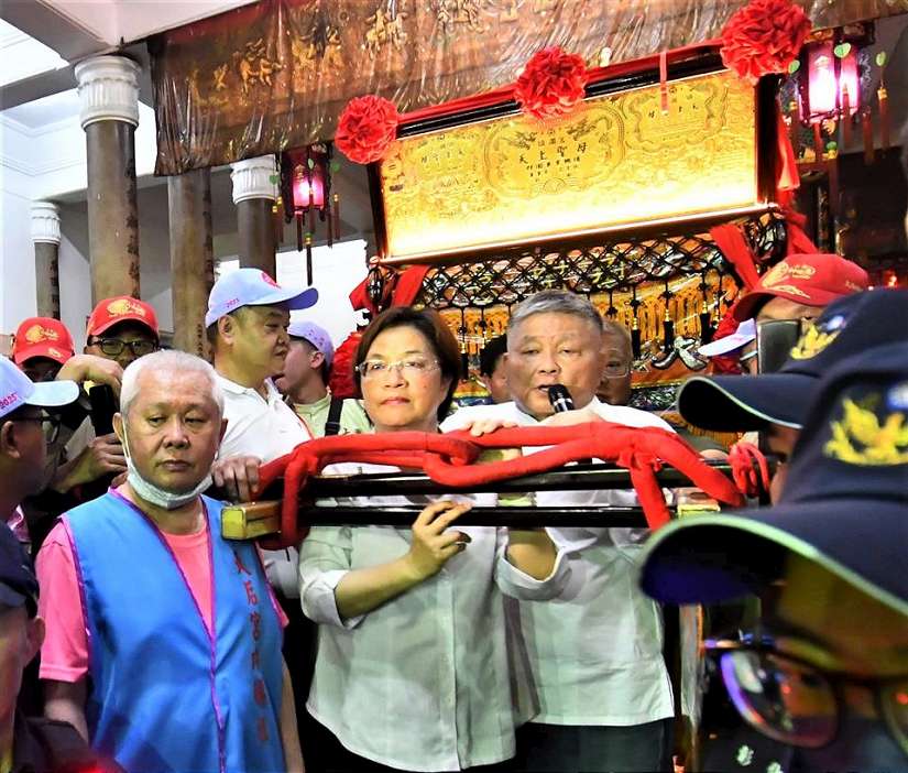 世界宗教盛事 大甲媽遶境進香 駐駕永樂街天后宮 王惠美縣長送駕 過程平和圓滿