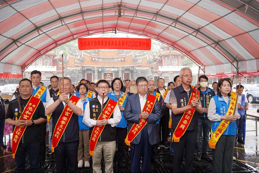 歡慶端午傳承民俗精神 2025新竹縣長盃龍舟競賽今點睛祈福