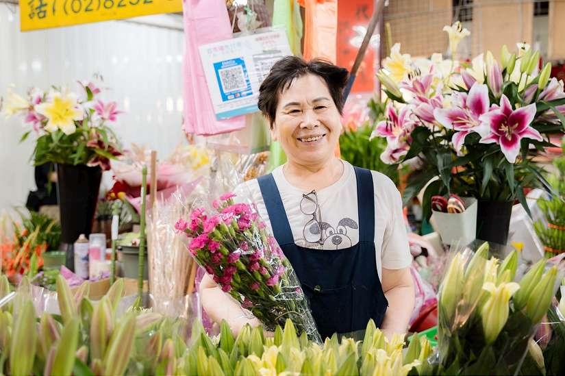 母親節表心意 板橋花市康乃馨買氣旺
