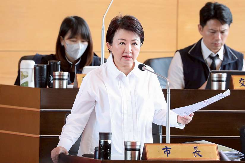 「媽媽數到3!」議員引貼圖抗議中央刪地方補助款 盧市長:捍衛市民權益必有行動