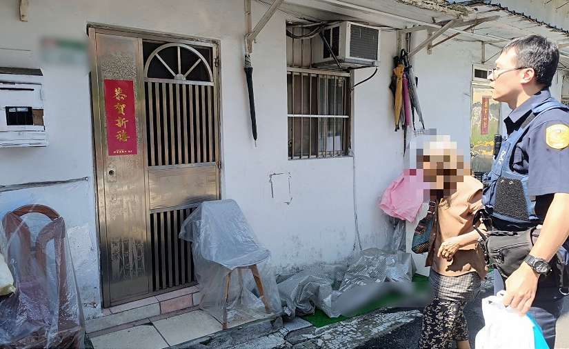迷途婦人喃喃自語尋不著家  文一警耐心助返家團圓