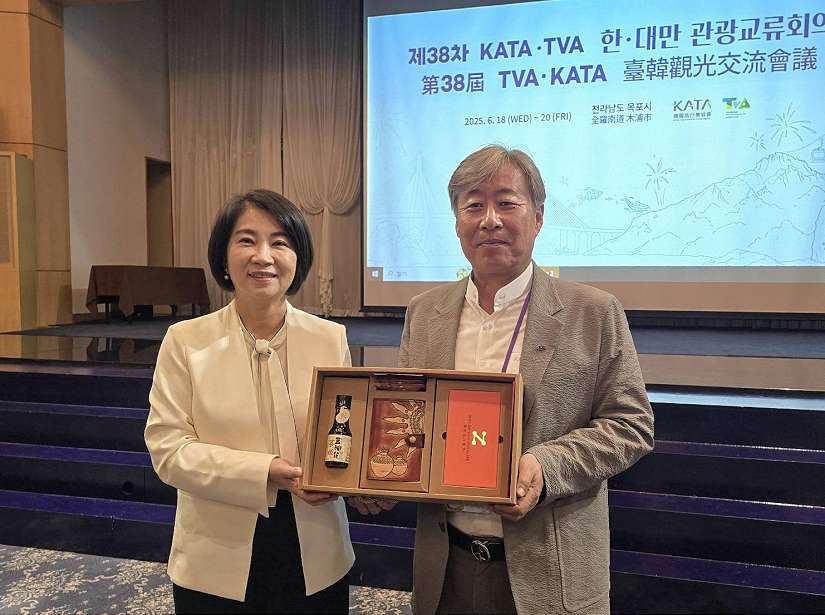 臺韓觀光交流會議 2026年移師屏東舉辦 周春米縣長邀韓國旅客探訪國境之南