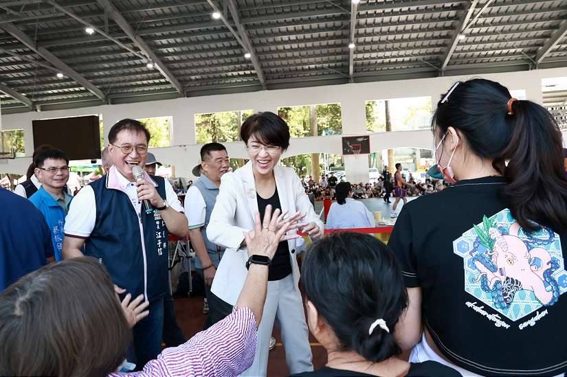 南投仁愛鄉運動會暨傳統射箭賽  縣長許淑華到場加油打氣