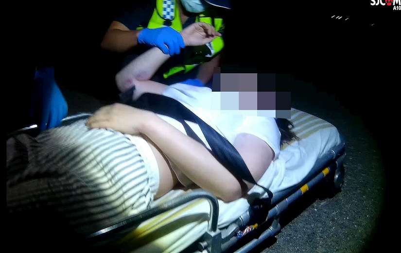 女子深夜服藥昏迷海灘　布警黑夜搶救及時挽命