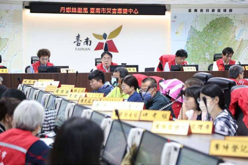 丹娜絲強風侵襲台南  市長黃偉哲：全力恢復市容及正常供電供水為首要目標