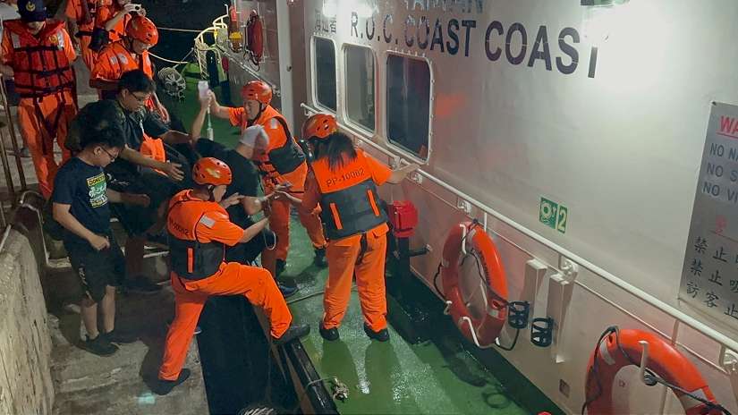 東引鄉親疑顱內出血 海巡夜間即馳援後送