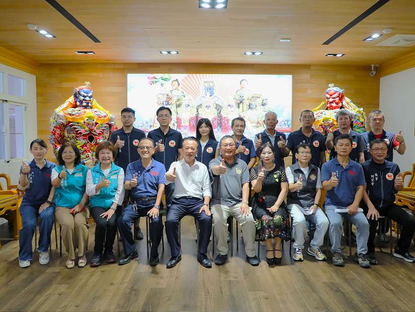 嘉義縣樸仔媽微型利他慈善會加碼捐助微型保險 保額提高至50萬元