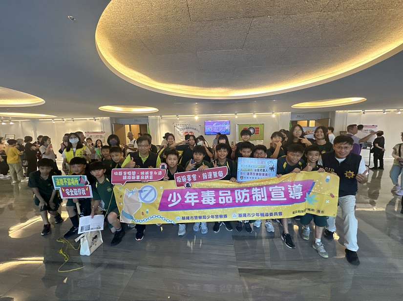 有愛無礙生命臺灣  基警與身心障礙者一同進行生命教育宣導