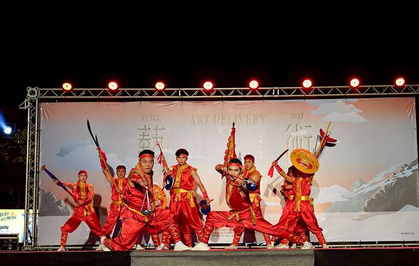 藝術宅急便巡演熱度高漲　八場節目場場爆滿　 壞鞋子舞蹈劇場《吃土》接力壓軸登場