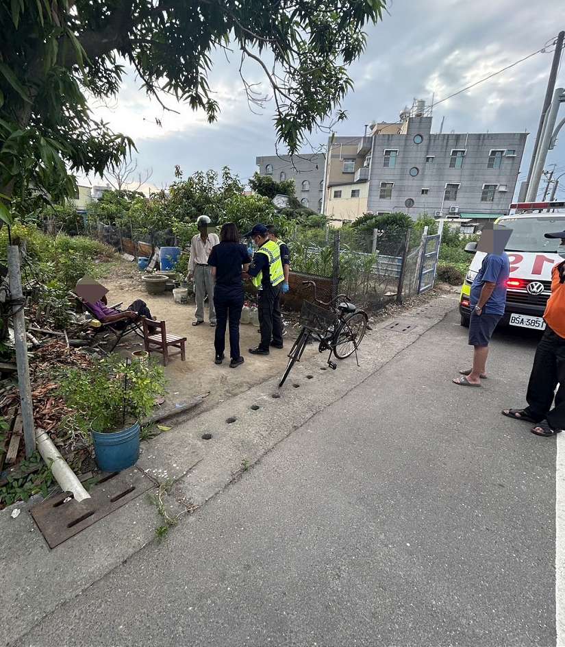 失智翁迷途摔傷　布袋暖警耐心協尋助返家