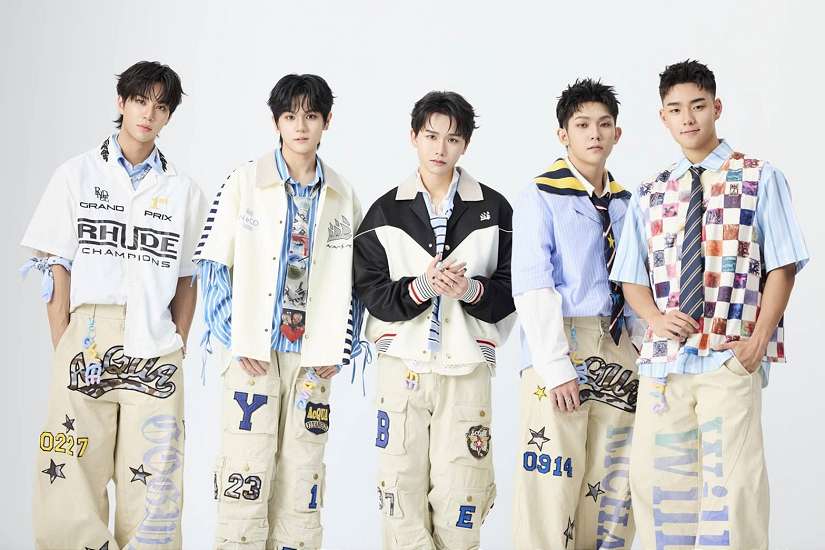 鼓鼓 呂思緯 Feat. AcQUA源少年高雄跨年獨家合作 陳忻玥、Wing Stars、洪暐哲、Angie安吉以青春舞動音浪