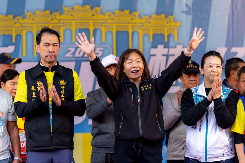 一同祈福RUN！林口路跑千人響應 親子同樂闖關趣