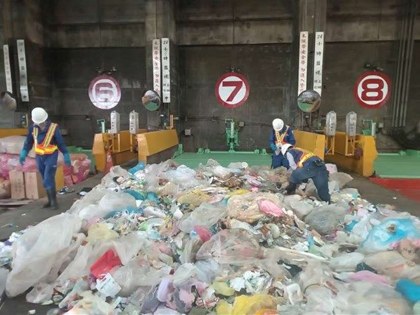 擴大廢棄物進廠查核 強力取締不法業者 北市移送3家垃圾清運業者司法偵辦