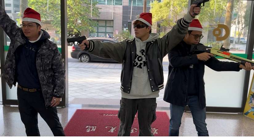 內湖波麗士展現鐵腕！線上快打部隊分秒必爭 內湖分局聯手合庫實施防搶演練  