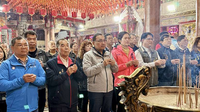 大年初四接神 侯友宜土城、中和及永和參香祈福
